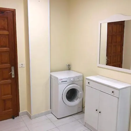 Two Bedrooms And A Lounge 2с *